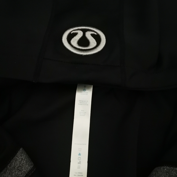 Lululemon scuba jacket - Picture 3 of 5